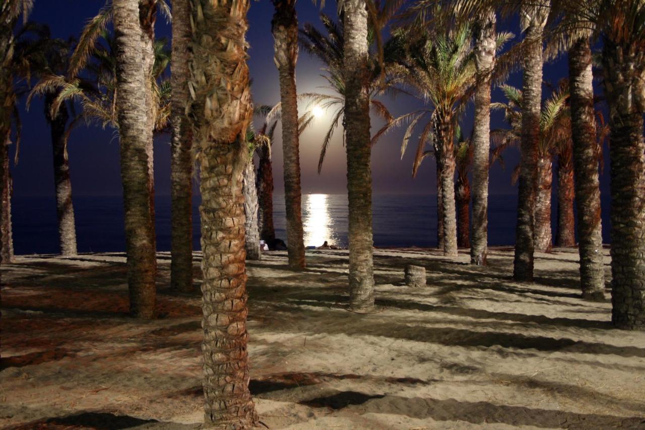 Mara'S Apartments Torremolinos La Mar - Beachfront Tiny House - Bajondillo Exterior photo